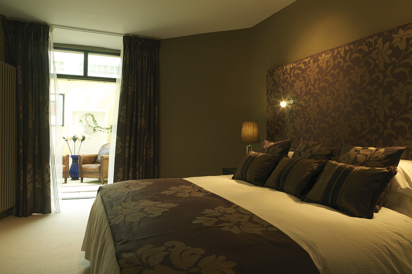 Room 7 bedroom